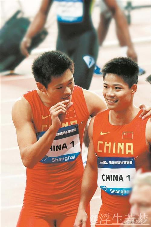 百米飞人对决 辛比尼称王谢震业列第八 百米飞人对决 辛比尼称王谢震业列第八